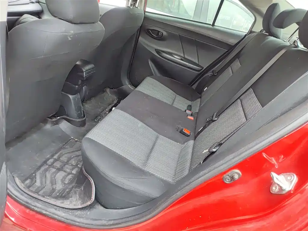 Toyota Vios 2017 — фото 13