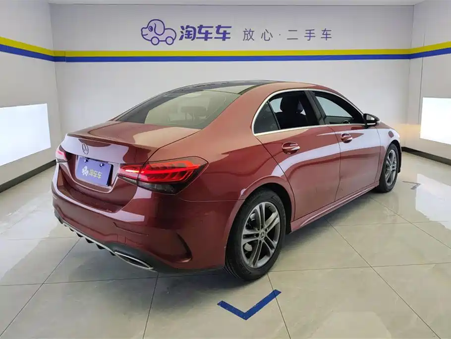Mercedes-Benz A-Class 2020 — фото 3