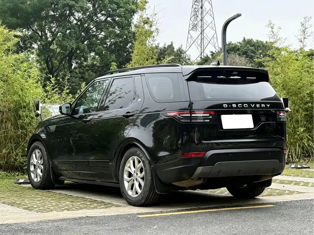 Land Rover Discovery 2018 — фото 4