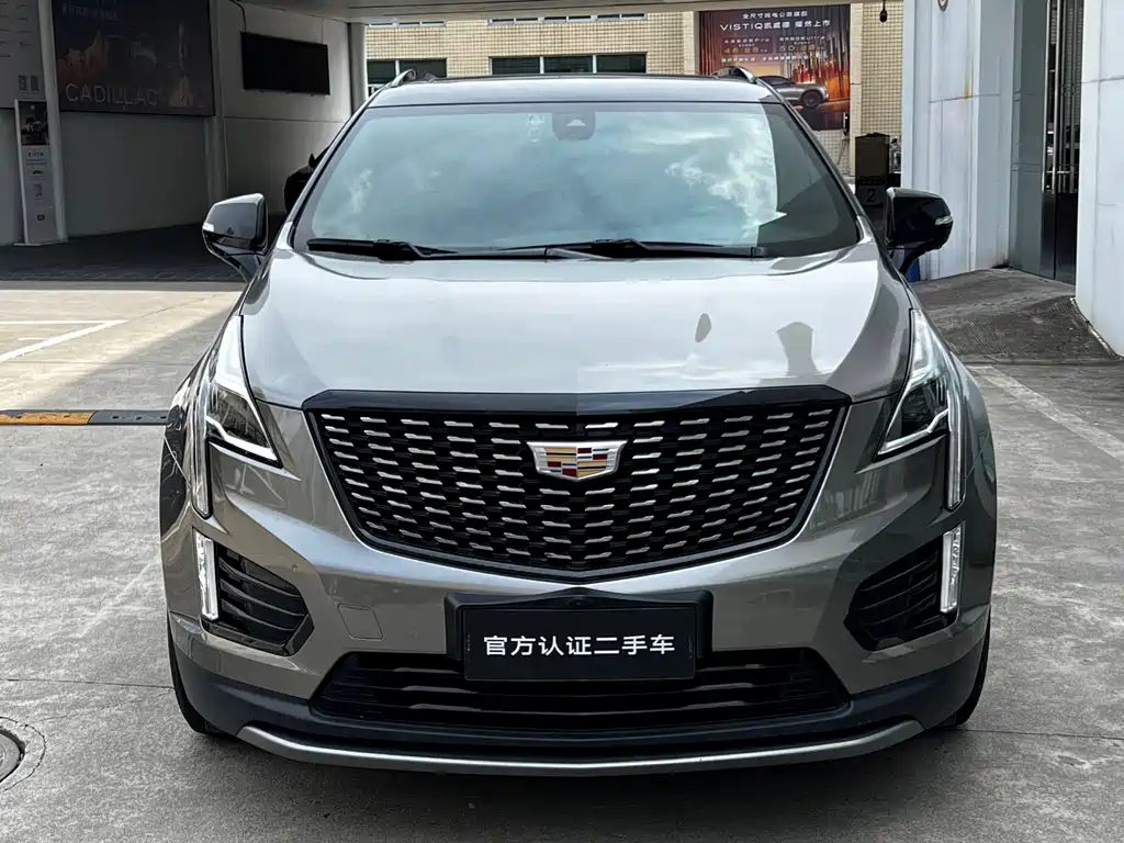 Cadillac XT5 2022 — фото 2