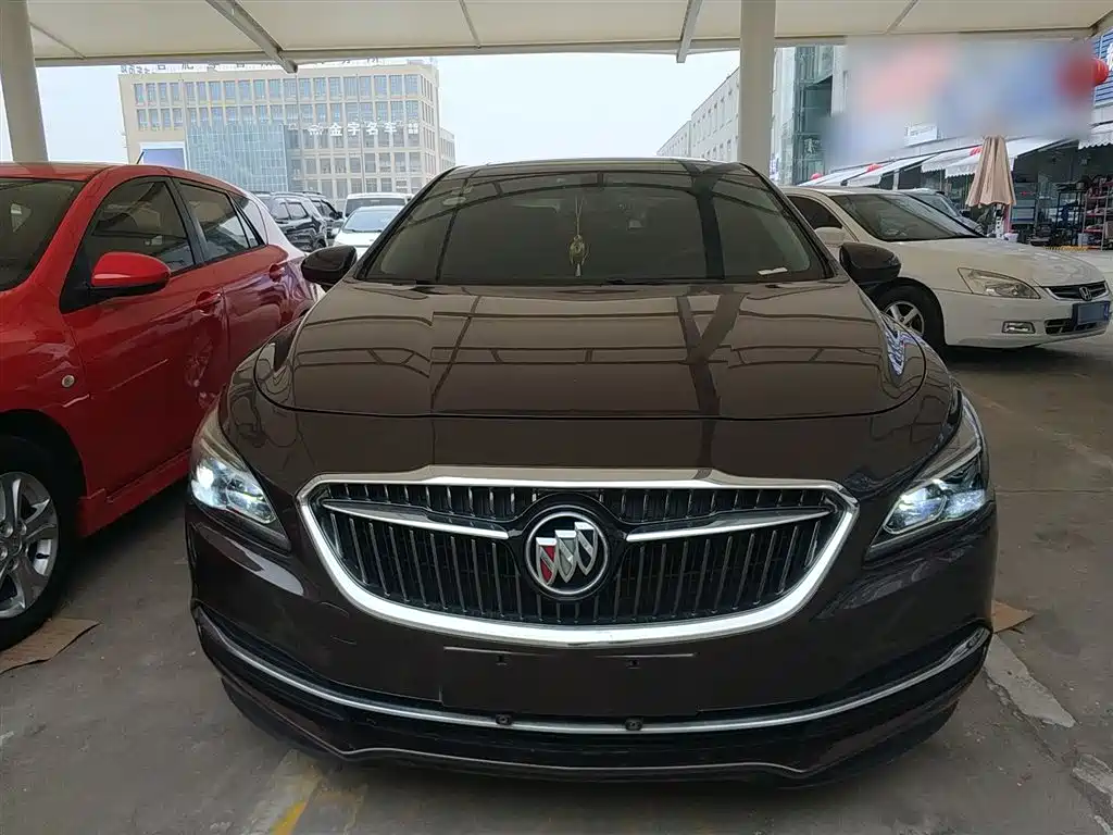 Buick LaCrosse 2018 — фото 3