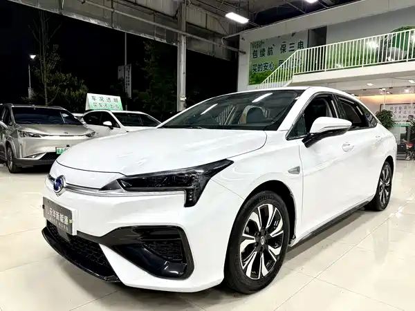 Aion S 2022