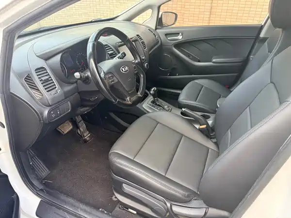 Kia K3 2014