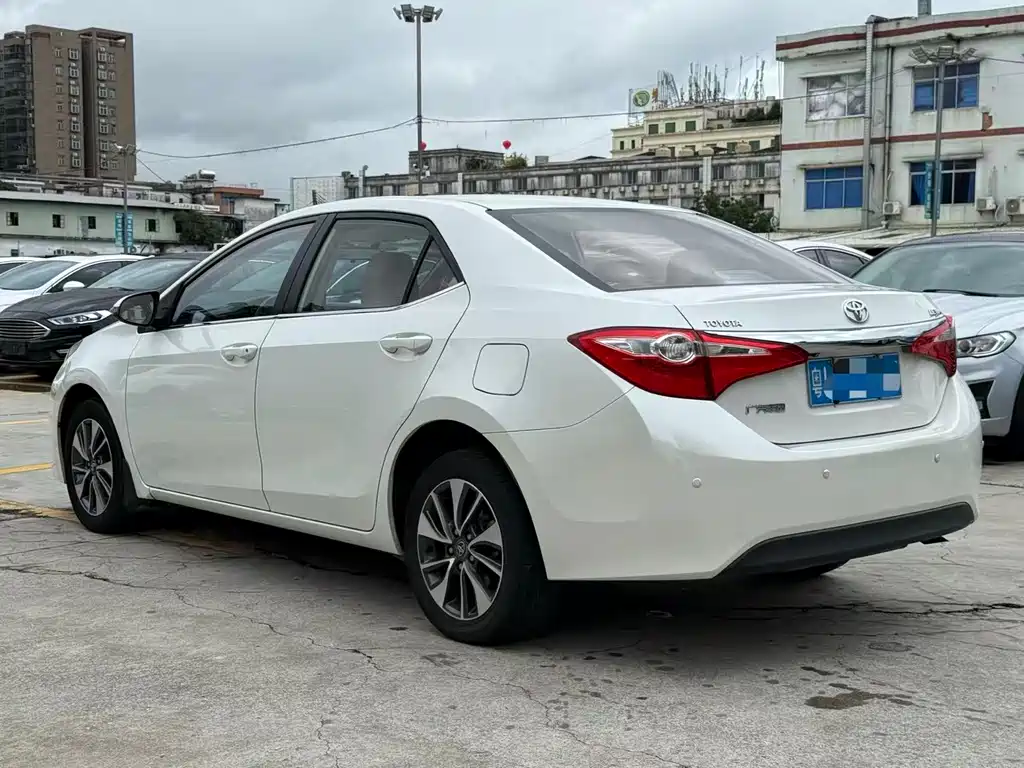 Toyota Levin 2015 — фото 9