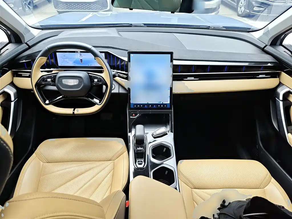 Geely Boyue L 2023 — фото 10