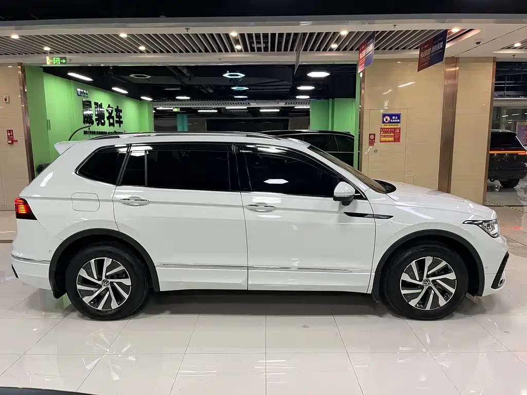 Volkswagen Tiguan L New Energy 2024 — фото 20