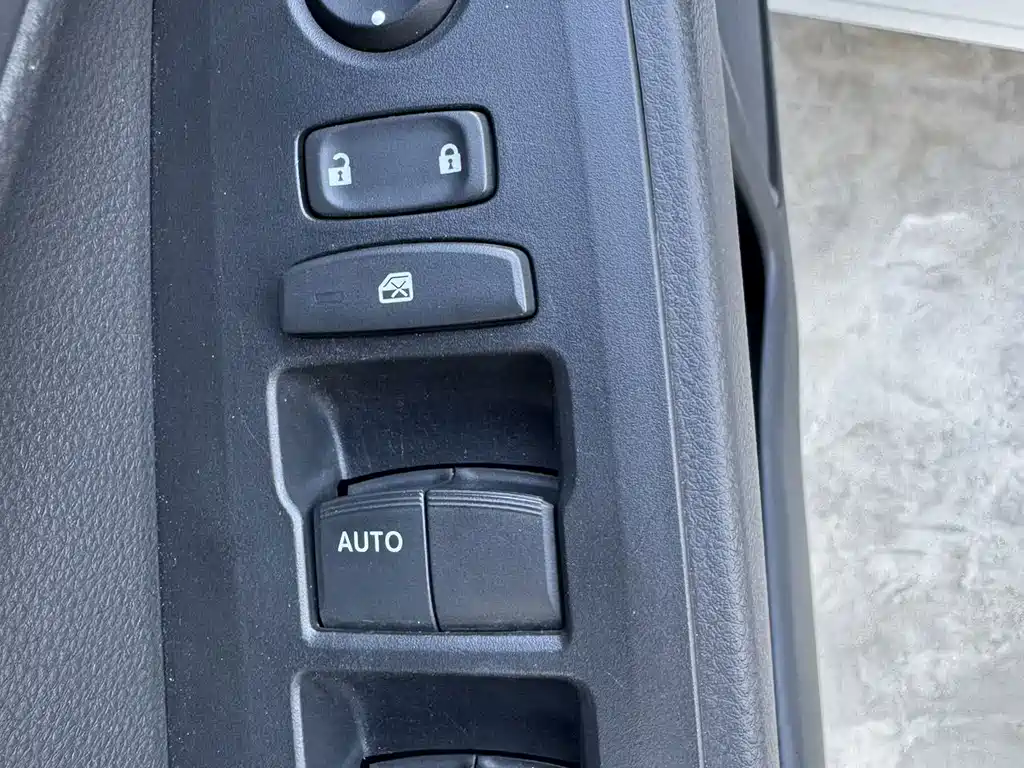 Honda Vezel 2023 — фото 12