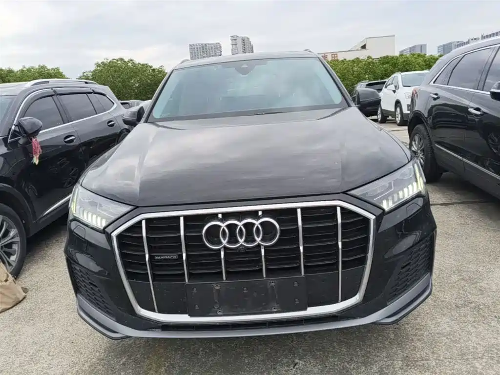 Audi Q7 2022 — фото 3
