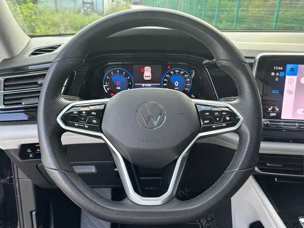 Volkswagen Teramont 2023 — фото 10