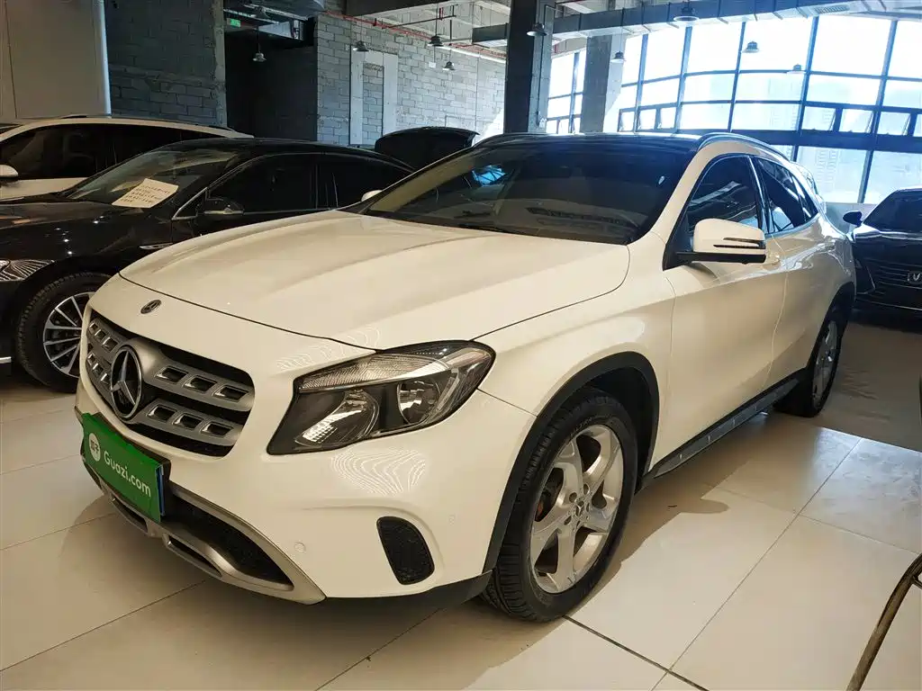 Mercedes-Benz GLA 2018 — фото 1