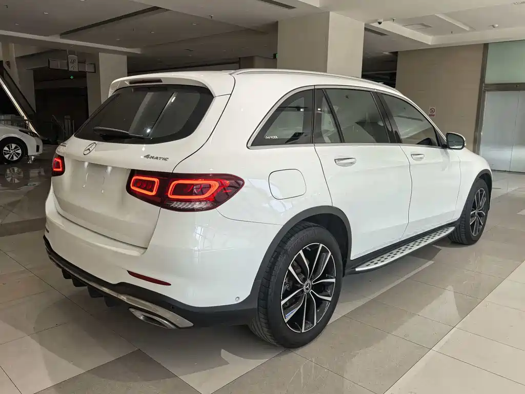 Mercedes-Benz GLC 2021 — фото 14