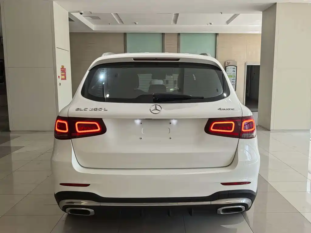 Mercedes-Benz GLC 2021 — фото 15