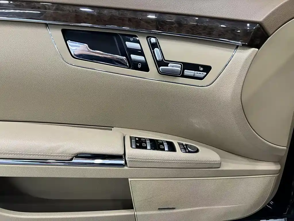 Mercedes-Benz S-Class 2012 — фото 20
