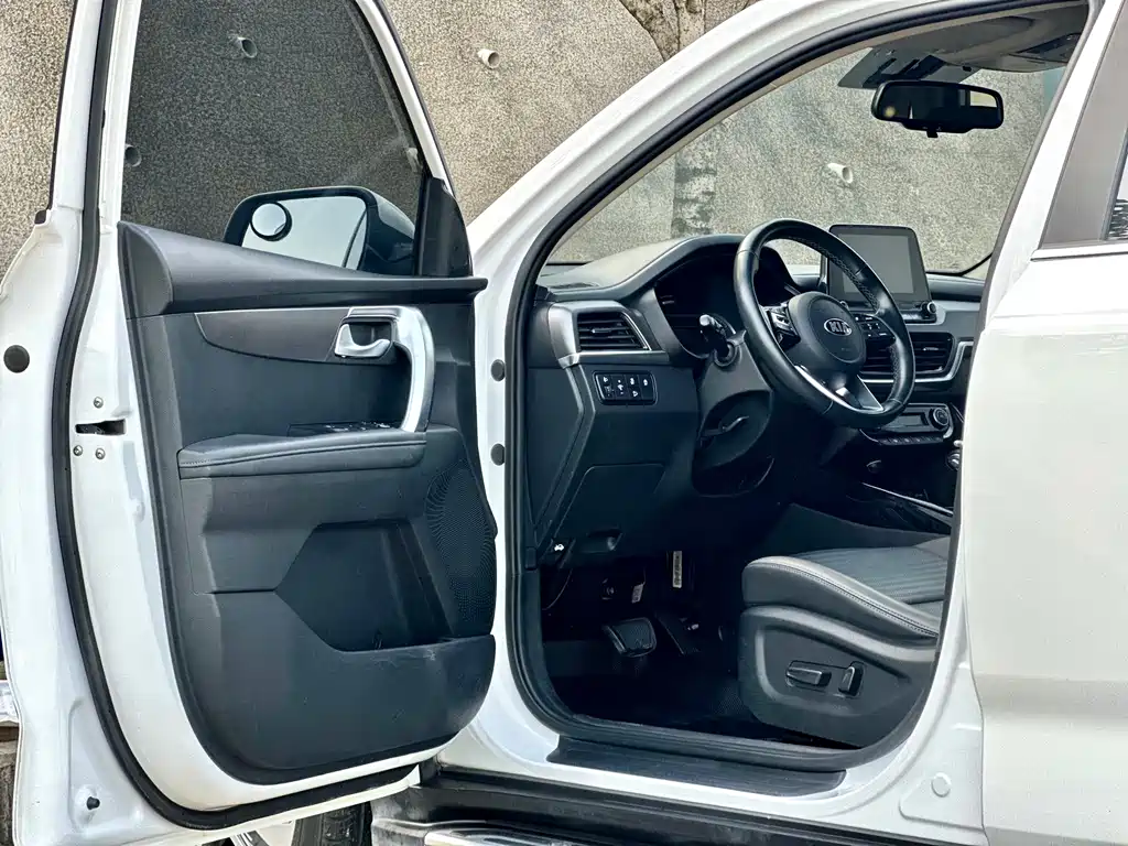Kia Sportage 2020 — фото 21