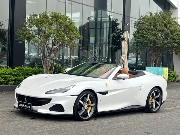 Ferrari Portofino 2021