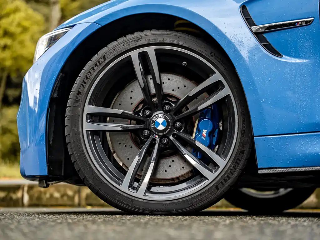 BMW M3 2019 — фото 5