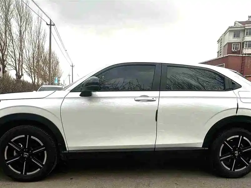 Honda Vezel 2023 — фото 4