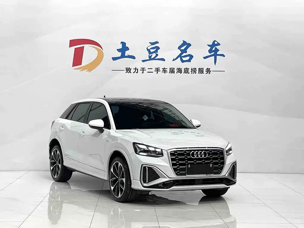 Audi Q2L 2023 — фото 3