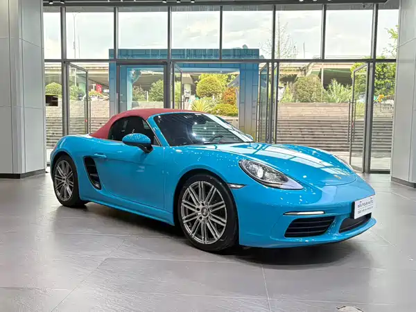 Porsche 718 2017