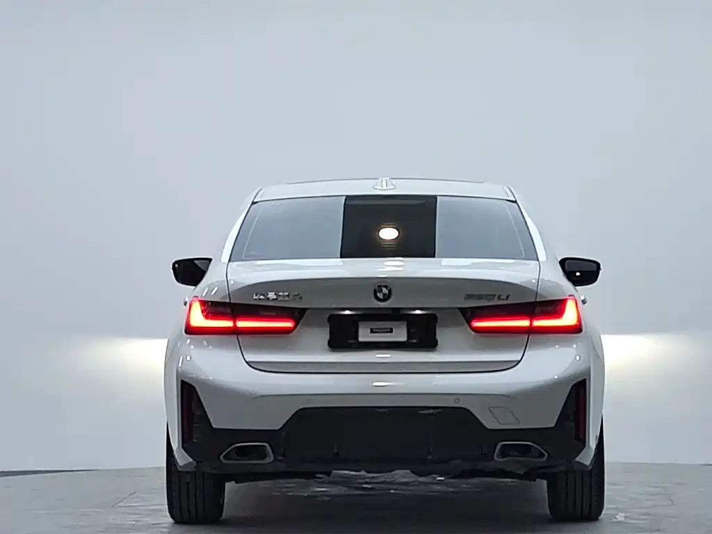 BMW 3 Series 2023
