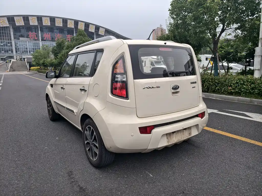 Kia Soul 2015 — фото 6