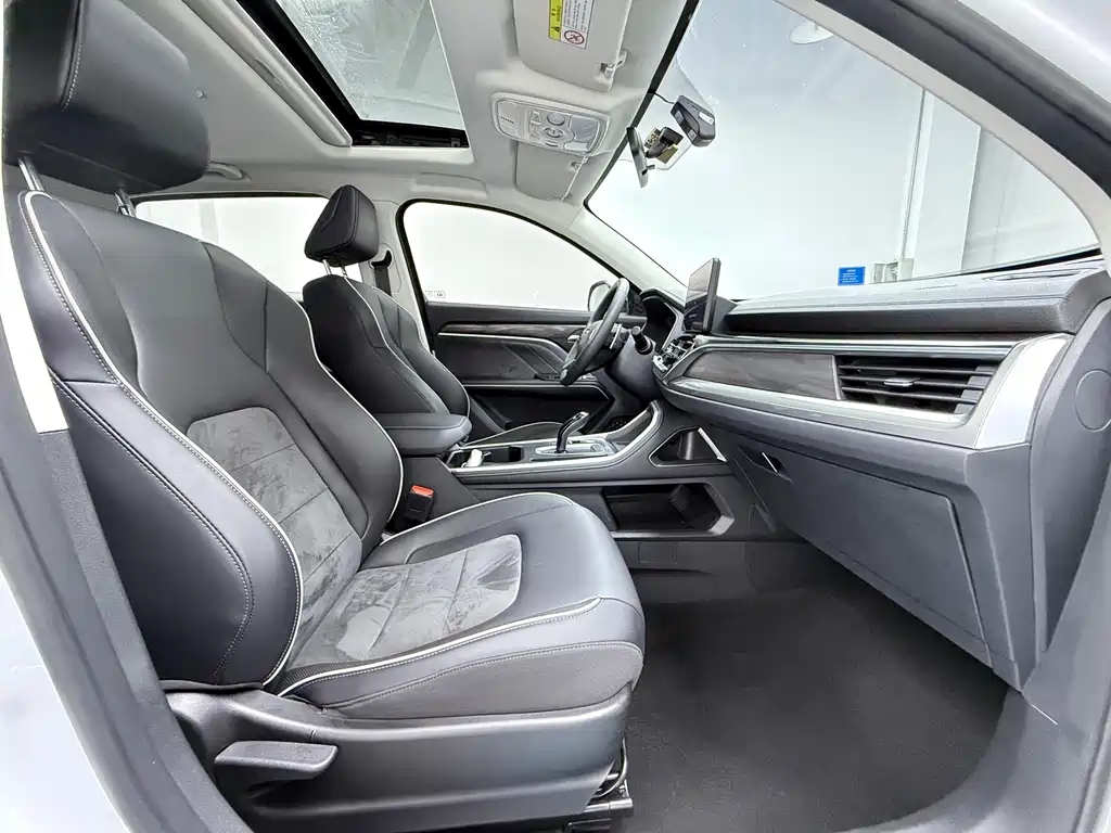 Haval H6 2023 — фото 11