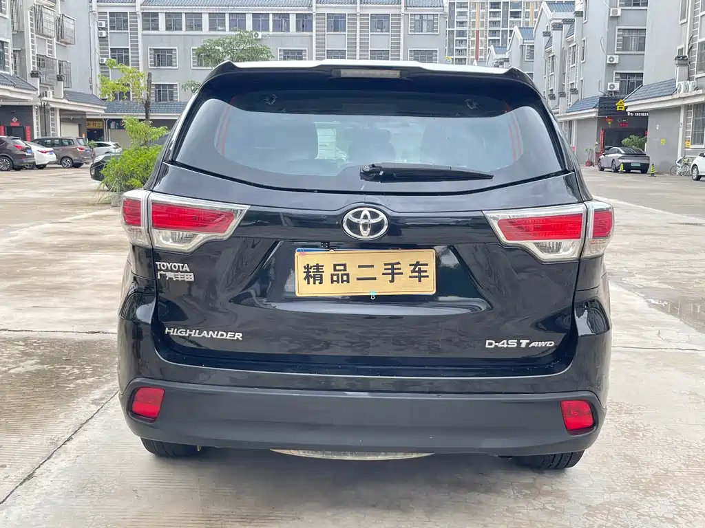 Toyota Highlander 2015 — фото 6
