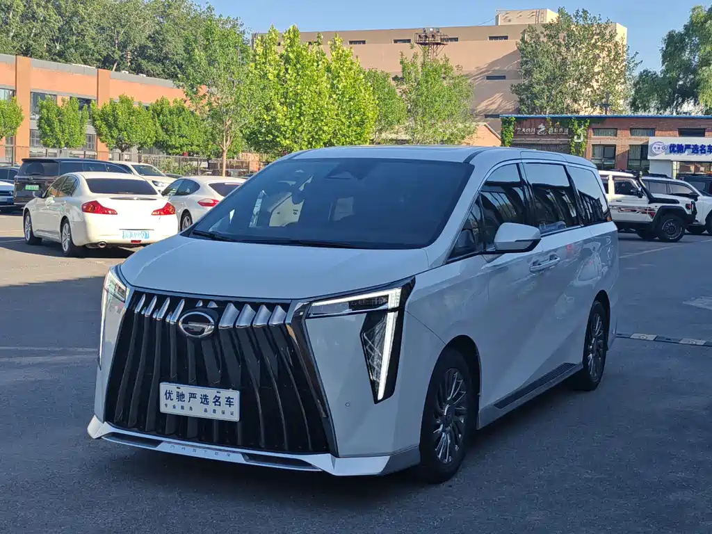 GAC Motor Trumpchi M8 2023 — фото 1
