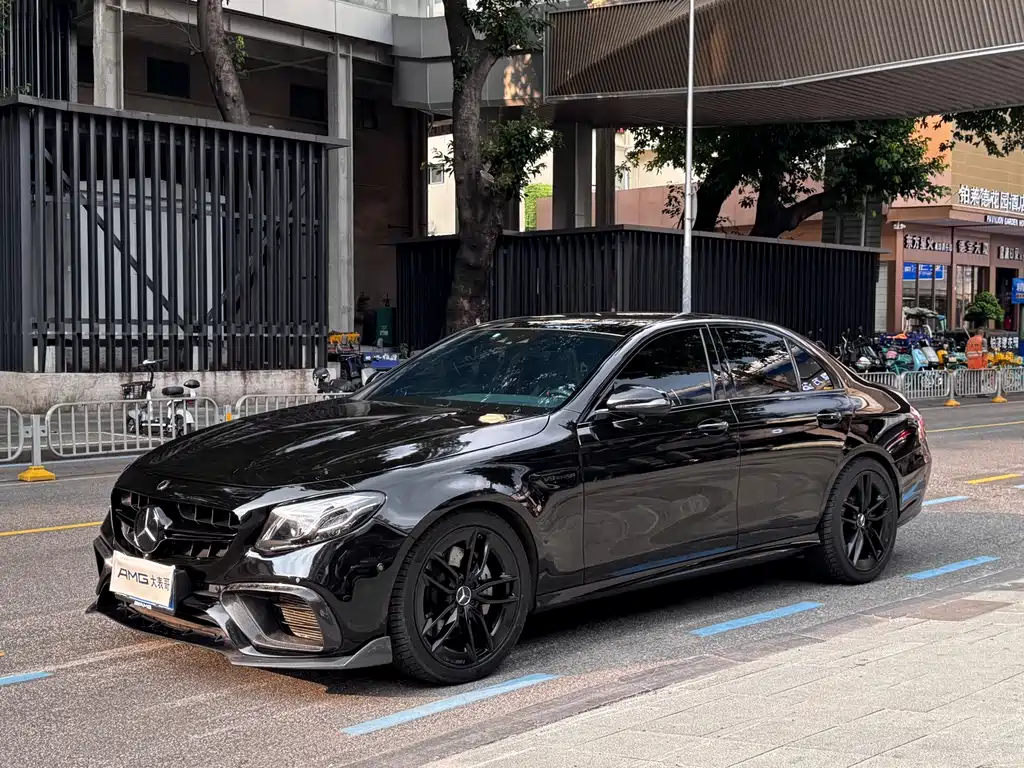 Mercedes-Benz E-Class AMG 2019 — фото 1