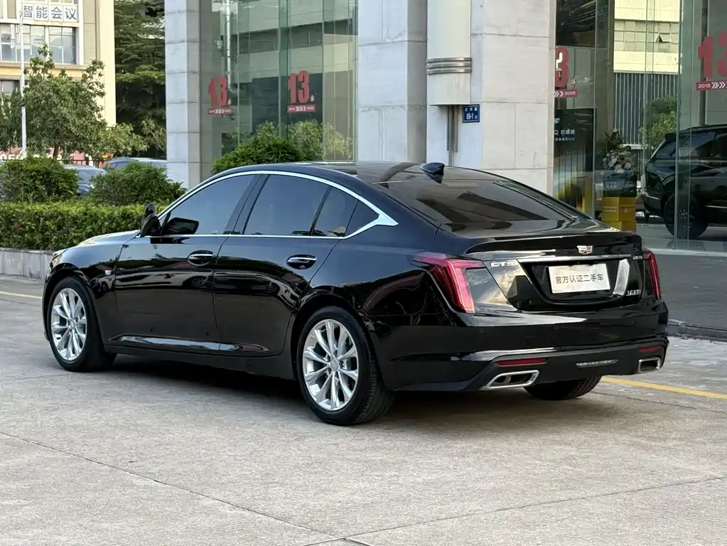 Cadillac CT5 2023 — фото 7