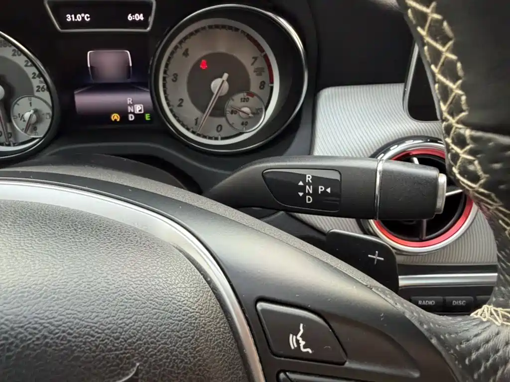 Mercedes-Benz GLA 2015 — фото 6