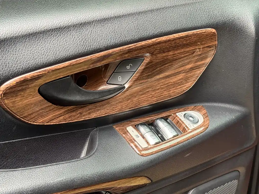 Mercedes-Benz Vito 2019 — фото 21