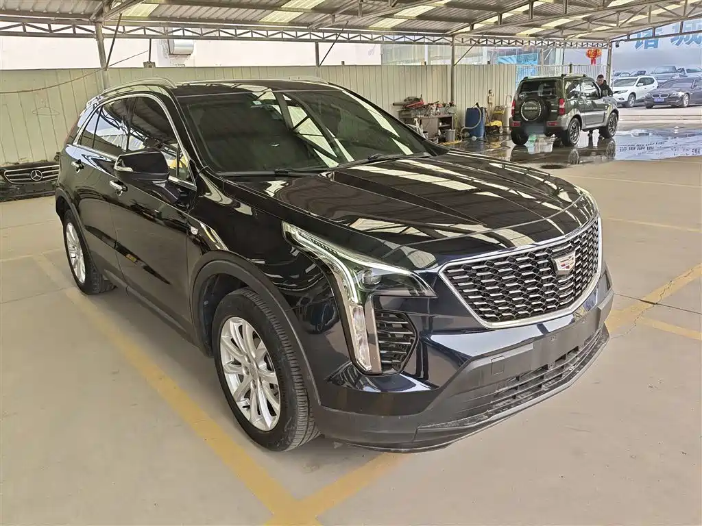 Cadillac XT4 2021 — фото 4