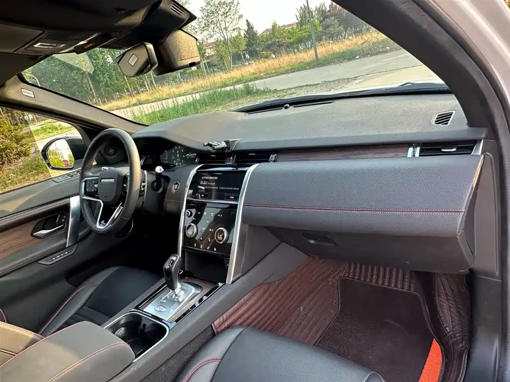 Land Rover Discovery Sport 2022 — фото 17