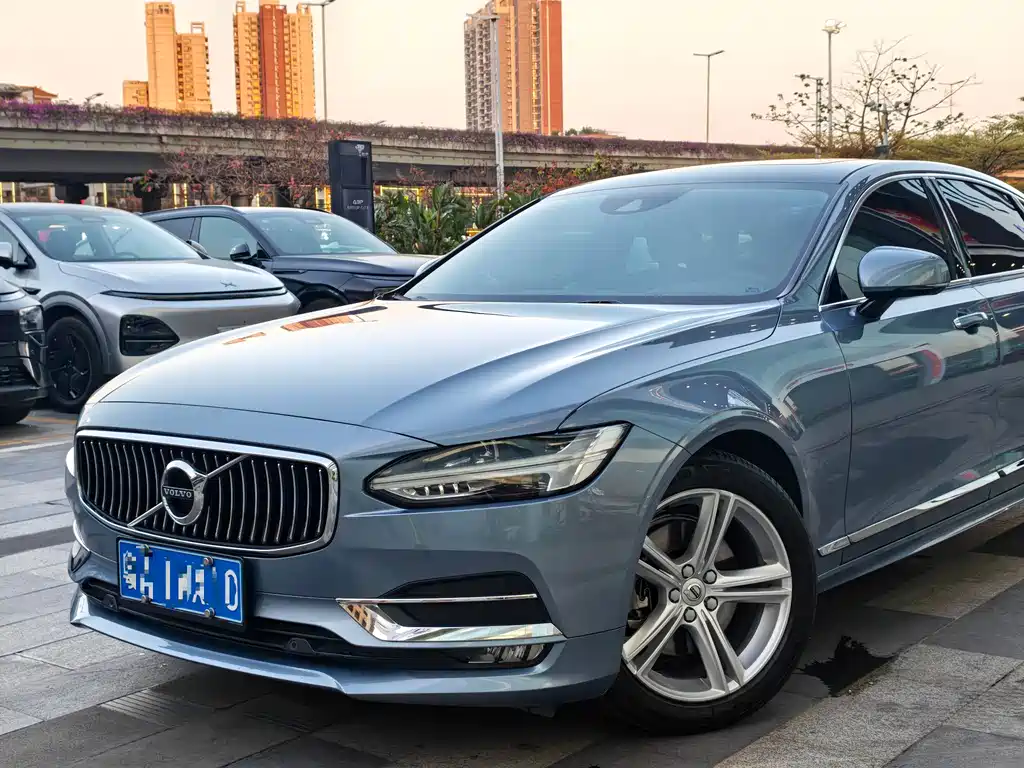 Volvo S90 2018 — фото 7
