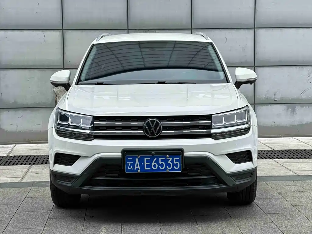 Volkswagen Tharu 2023