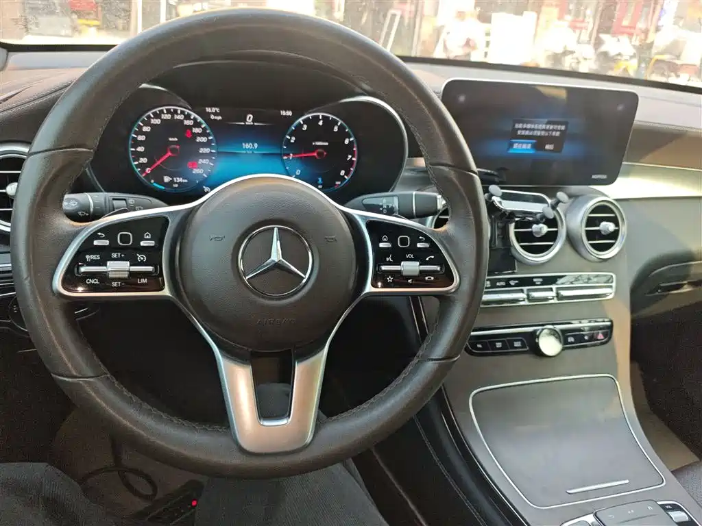 Mercedes-Benz GLC 2021 — фото 10