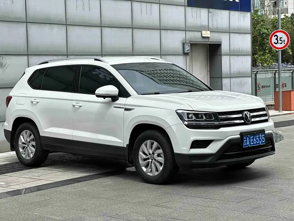 Volkswagen Tharu 2023