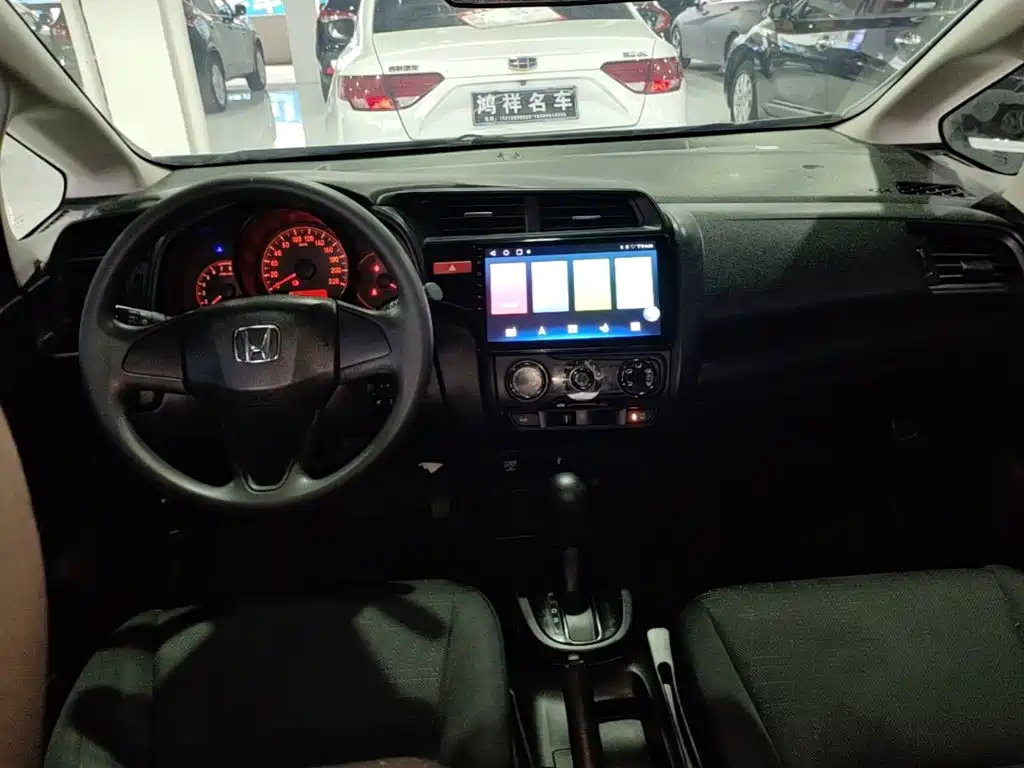 Honda Fit 2014 — фото 10