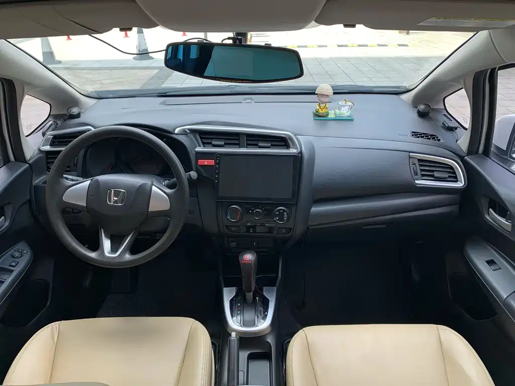 Honda Fit 2015 — фото 6