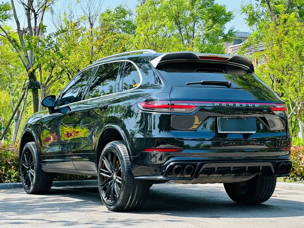 Porsche Cayenne 2014 — фото 15