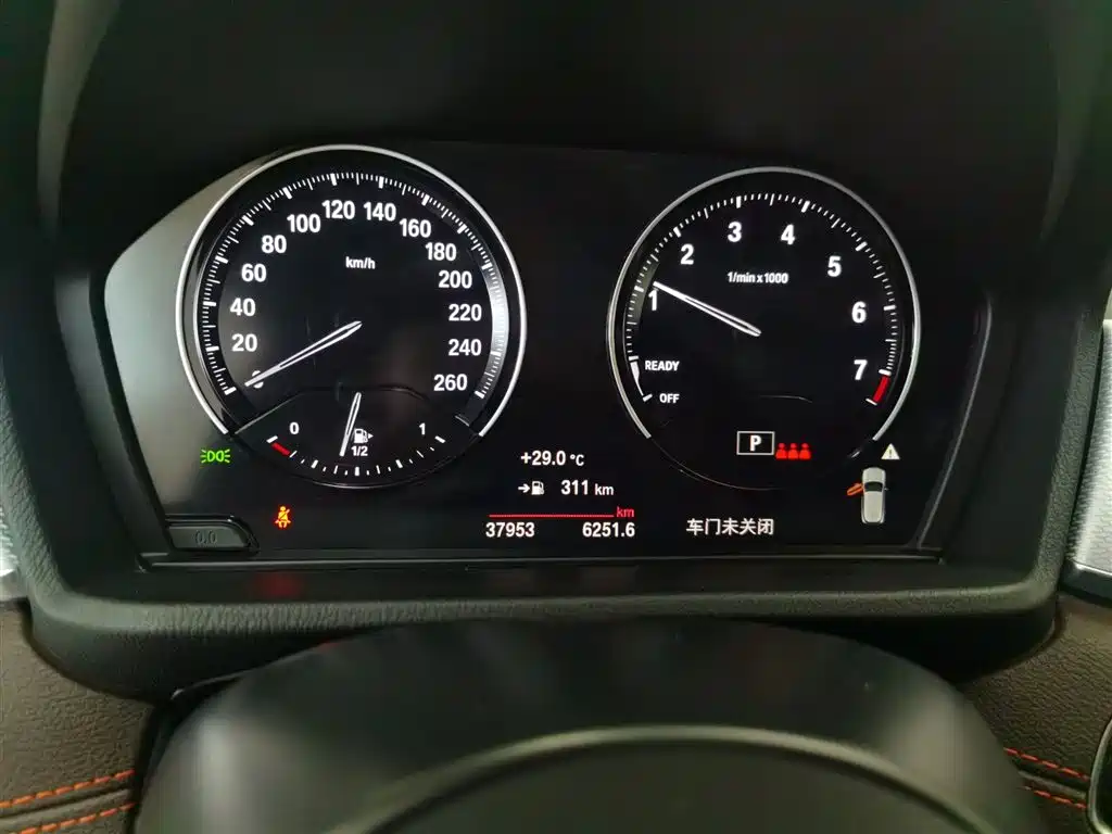 BMW X2 2022 — фото 12