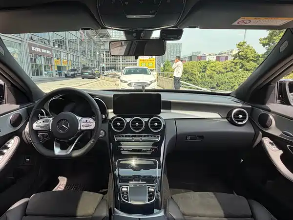 Mercedes-Benz C-Class 2020