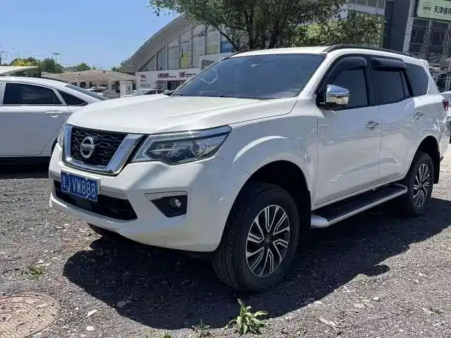 Nissan Terra 2020