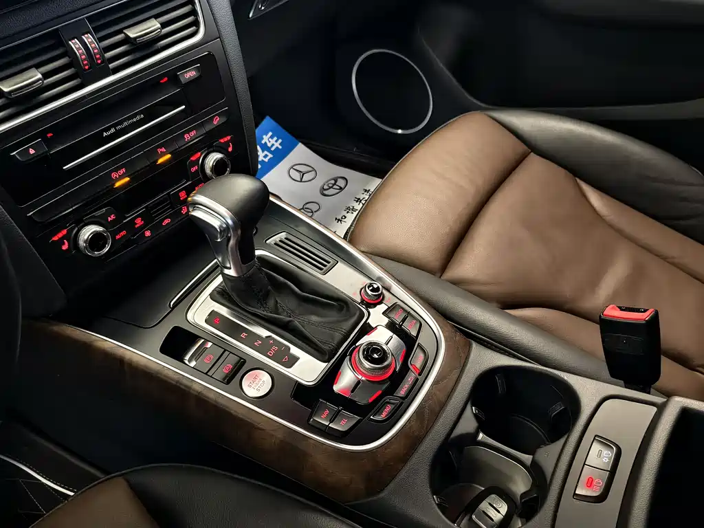 Audi Q5 2016 — фото 20
