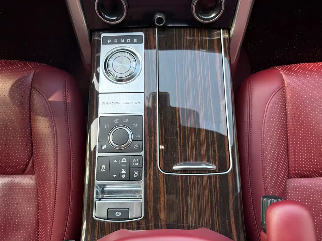 Land Rover Range Rover 2019 — фото 15