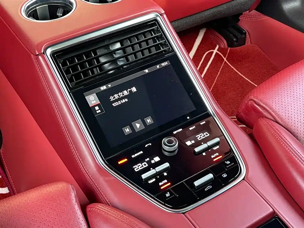 Porsche Panamera 2021 — фото 13
