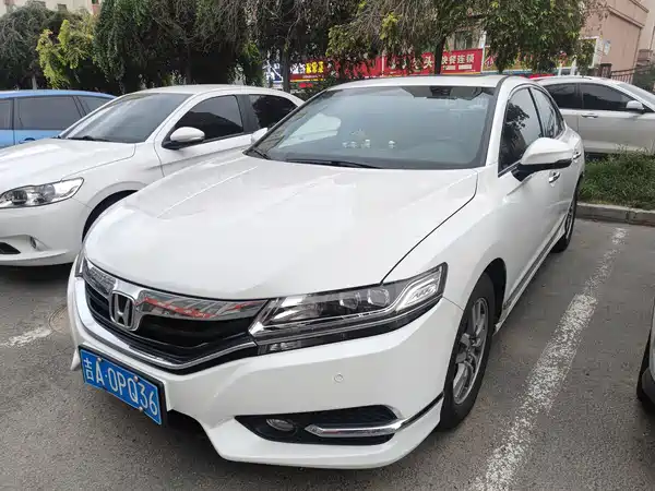 Honda Spirior 2016