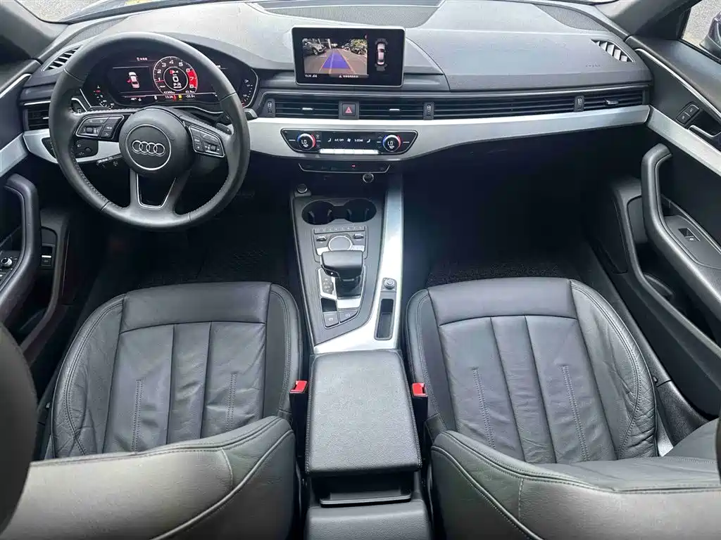 Audi A4L 2018 — фото 18