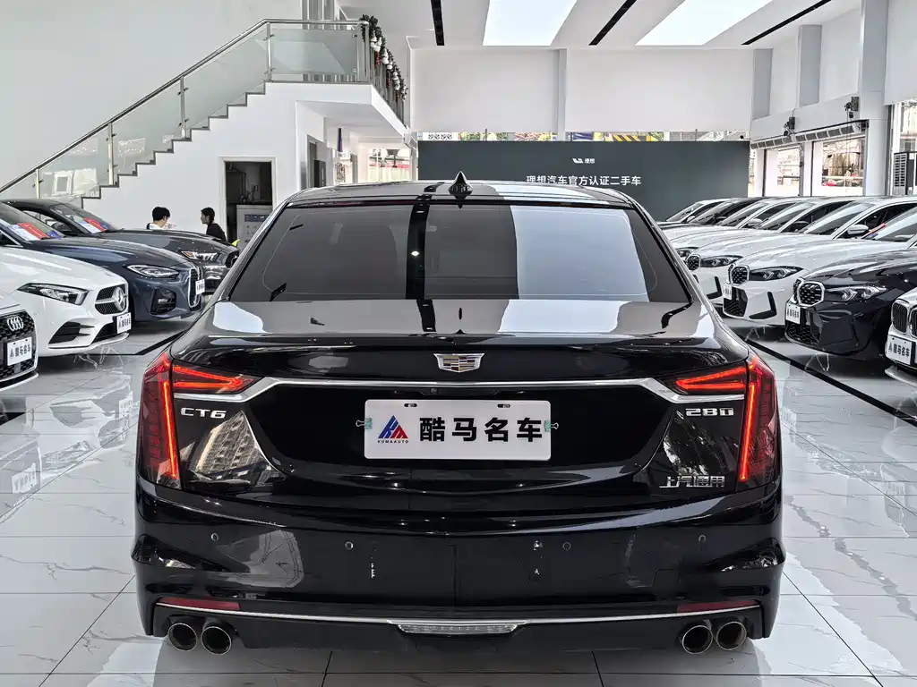 Cadillac CT6 2023 — фото 14